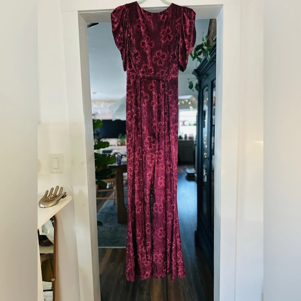 Free People Rosaline Jumpsuit Blackberry Sz Large NWOT - Picture 5 of 8